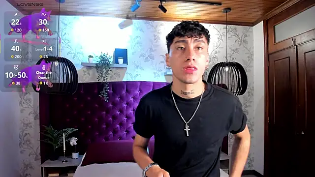 Snapshot of Spencerwhite_ chatting on May 16, 2026, 9:14 pm Spencerwhite online show from May 16, 2026, 9:14 pm
