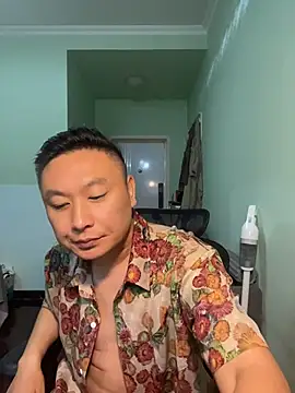 mrcake666 online show from August 7, 2026, 12:22 pm