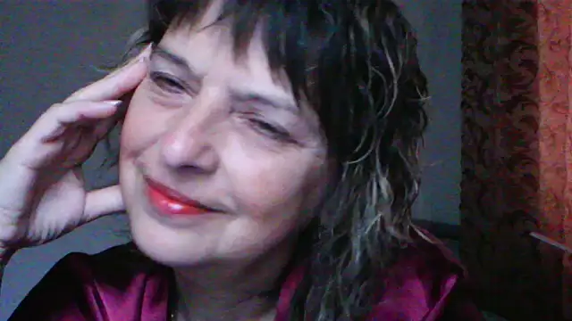 Snapshot of ElizabethGorden chatting on May 9, 2026, 3:21 am ElizabethGorden online show from May 9, 2026, 3:21 am