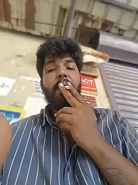 smallIdick 69 online show from May 18, 2026, 5:23 am