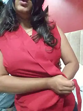 sluttytitties69 online show from May 13, 2026, 8:43 am