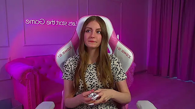 Snapshot of SofiaSarvains chatting on June 11, 2026, 2:53 am SofiaSarvains online show from June 11, 2026, 2:53 am