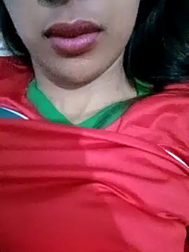ilianaa1 online show from May 5, 2026, 11:19 pm