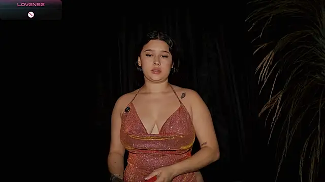 Snapshot of ariadna_milano_ chatting on June 12, 2026, 1:09 pm ariadna milano online show from June 12, 2026, 1:09 pm