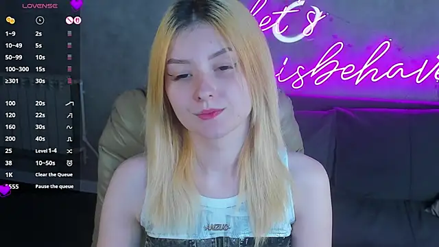 Snapshot of Diiana_Daviis chatting on July 28, 2026, 9:28 am Diiana Daviis online show from July 28, 2026, 9:28 am