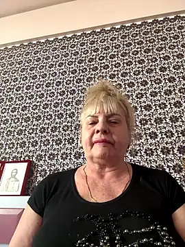 AnastasiaGrey777 online show from May 17, 2026, 7:52 am