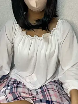 Snapshot of aya_chan00 chatting on May 18, 2026, 4:07 am aya chan00 online show from May 18, 2026, 4:07 am