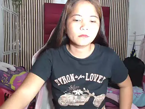 Snapshot of Lenasis chatting on May 27, 2026, 11:34 pm Lenasis online show from May 27, 2026, 11:34 pm