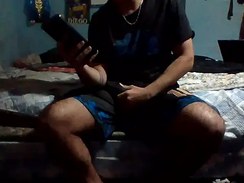 Snapshot of Martin106 chatting on May 12, 2026, 1:46 am Martin106 online show from May 12, 2026, 1:46 am