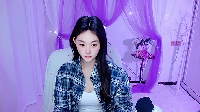 Tili Lucky online show from June 17, 2026, 1:16 am