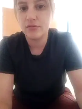 Snapshot of conegitareina chatting on May 22, 2026, 3:32 pm conegitareina online show from May 22, 2026, 3:32 pm