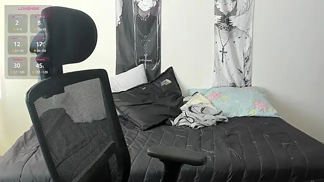 GoddessValentinaX online show from May 27, 2026, 8:49 pm