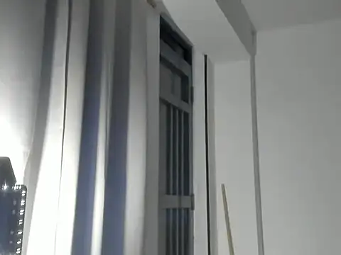 Snapshot of mysterious_muscles chatting on July 18, 2026, 11:57 pm mysterious muscles online show from July 18, 2026, 11:57 pm