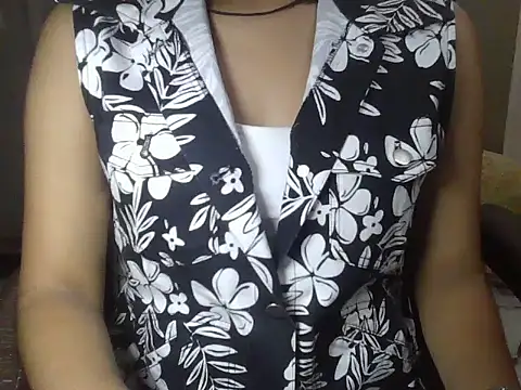 Snapshot of Maanvi_Gill chatting on May 11, 2026, 4:59 pm Maanvi Gill online show from May 11, 2026, 4:59 pm