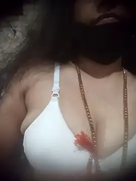 Komal Bhabhi4u online show from May 29, 2026, 9:48 am