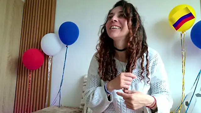 Snapshot of alissonandree chatting on June 30, 2026, 5:02 pm alissonandree online show from June 30, 2026, 5:02 pm