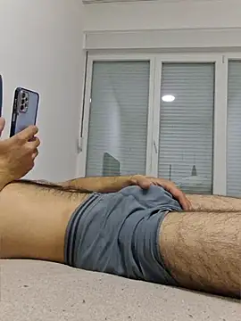 Snapshot of kurdishboy69 chatting on May 27, 2026, 11:01 pm kurdishboy69 online show from May 27, 2026, 11:01 pm