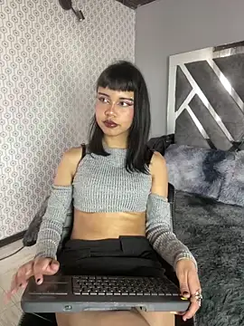 AntonellaCooper Pink online show from May 12, 2026, 5:30 pm