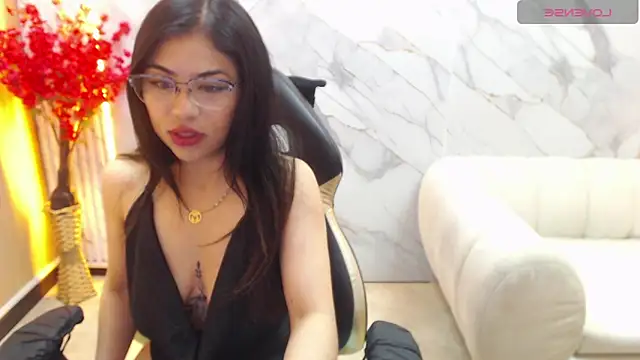 Snapshot of Jade_tf chatting on May 25, 2026, 1:21 pm Jade tf online show from May 25, 2026, 1:21 pm