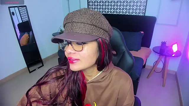 amelie furtado online show from June 23, 2026, 1:31 pm