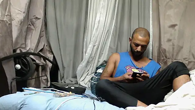 Camodick online show from March 26, 2026, 12:53 am