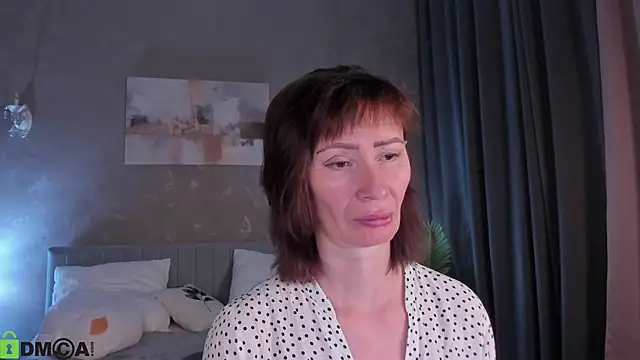 gracekellyyy online show from May 14, 2026, 4:09 am