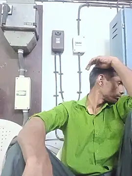 Hot-Parinda200 online show from June 19, 2026, 5:57 am