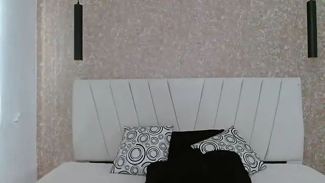 Snapshot of AliceSmity__ chatting on May 29, 2026, 12:00 pm AliceSmity online show from May 29, 2026, 12:00 pm