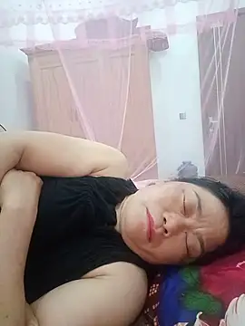 -Lytina- online show from May 16, 2026, 10:42 pm