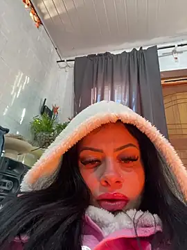 Snapshot of belababyy chatting on June 24, 2026, 11:31 am belababyy online show from June 24, 2026, 11:31 am