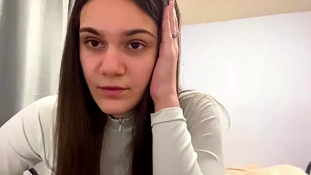 MaryRaven online show from May 7, 2026, 7:17 pm