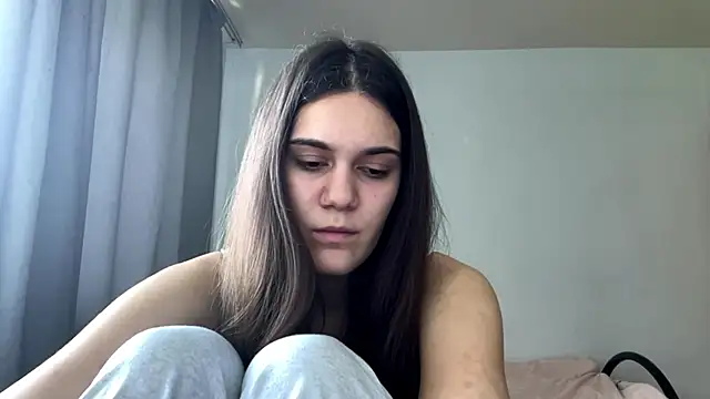 MaryRaven online show from May 22, 2026, 12:58 pm