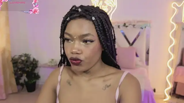 CRISTALBROKE TAY online show from July 14, 2026, 7:31 pm