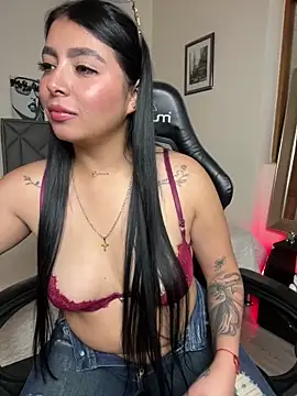 Snapshot of Nina_vell chatting on May 31, 2026, 4:57 pm Nina vell online show from May 31, 2026, 4:57 pm