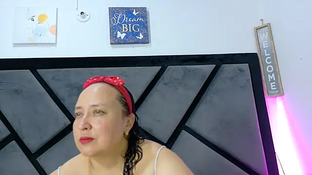 Natasha2603 online show from June 29, 2026, 10:42 pm