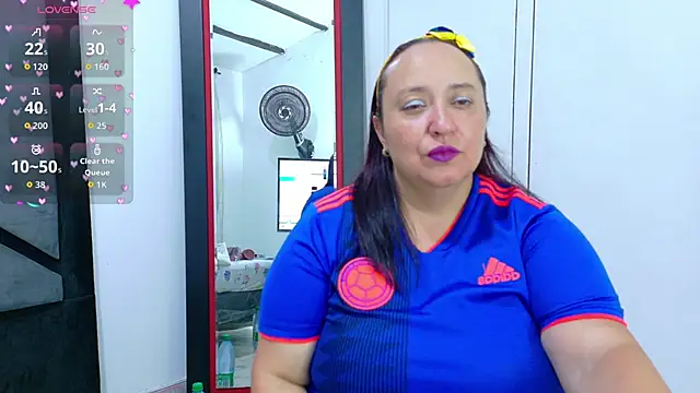 Natasha2603 online show from June 18, 2026, 12:09 am