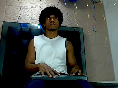 Snapshot of Dilan_Hall chatting on May 26, 2026, 3:15 am Dilan Hall online show from May 26, 2026, 3:15 am