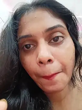 Snapshot of annuma22 chatting on August 5, 2026, 6:02 pm annuma22 online show from August 5, 2026, 6:02 pm