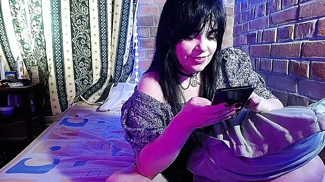 Snapshot of DarkRoseUwU chatting on June 24, 2026, 9:45 pm DarkRoseUwU online show from June 24, 2026, 9:45 pm