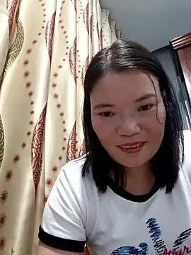 -Trici- online show from May 20, 2026, 7:22 pm