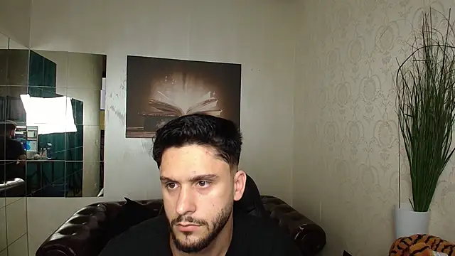 TroyWadee online show from May 22, 2026, 4:32 am