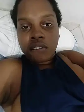 momspretty online show from May 18, 2026, 12:33 am