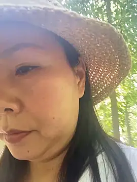 Snapshot of xiaoyun-10 chatting on May 11, 2026, 6:37 am xiaoyun-10 online show from May 11, 2026, 6:37 am