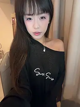yixi 52 online show from May 9, 2026, 11:13 am
