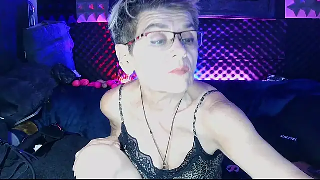 Fentazimelody online show from August 6, 2026, 7:53 pm