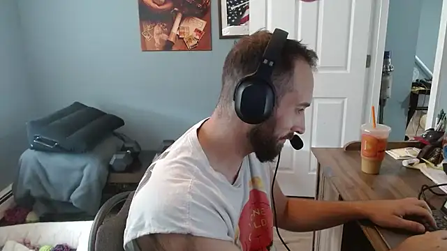 dannyboyx69 online show from May 21, 2026, 5:54 pm