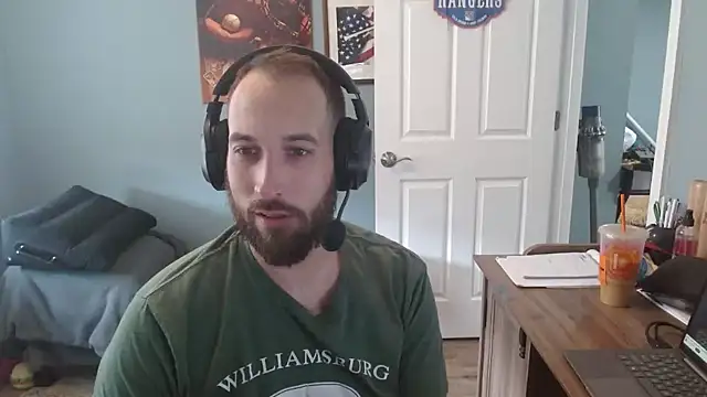 dannyboyx69 online show from May 11, 2026, 2:40 pm