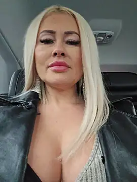 Snapshot of MILFBARBY chatting on February 7, 2026, 8:22 am MILFBARBY online show from February 7, 2026, 8:22 am