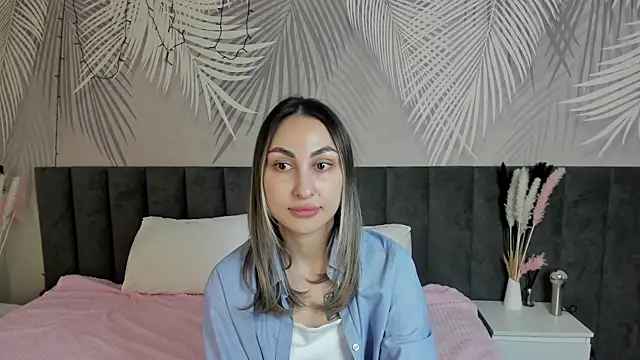 Fly ari online show from May 11, 2026, 9:10 am