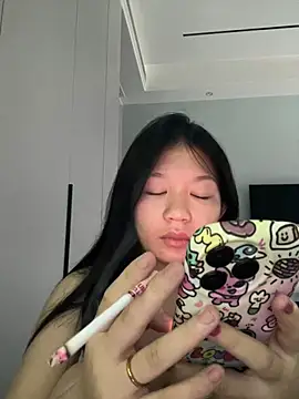 shuyuanli445 online show from June 8, 2026, 11:27 pm